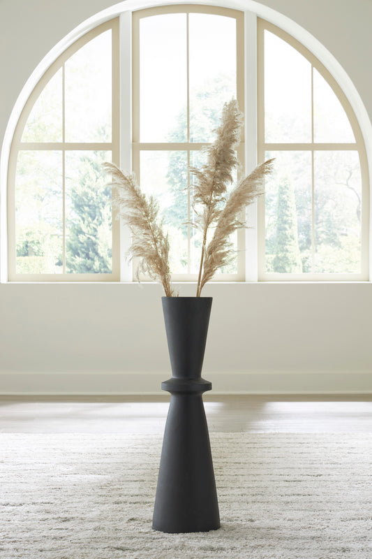 Collisten Vase - alternate view
