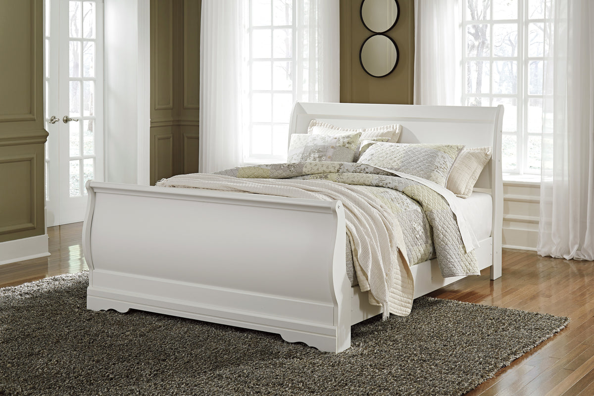 Anarasia Sleigh Bed Queen