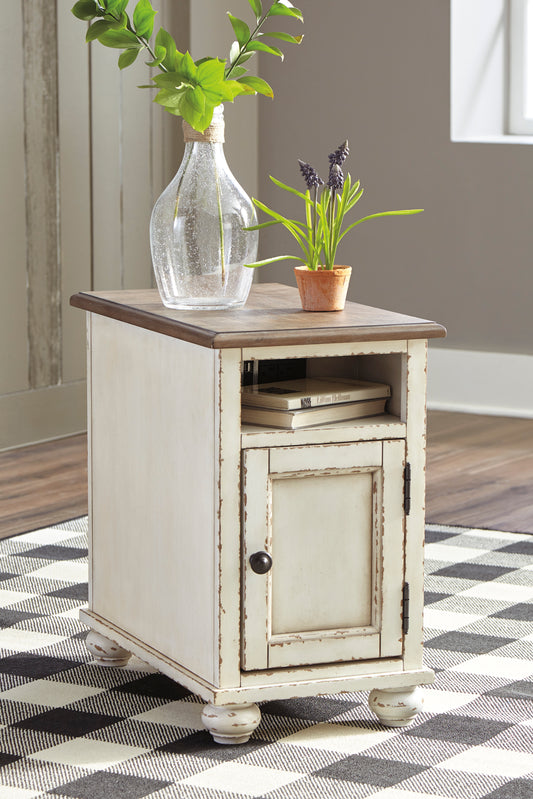 Realyn Chairside End Table with Cubby - alternate view