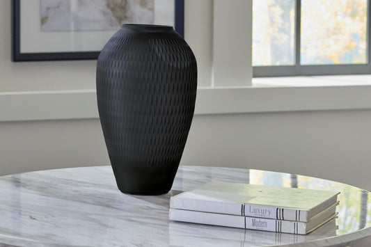 Etney Large Vase - alternate view