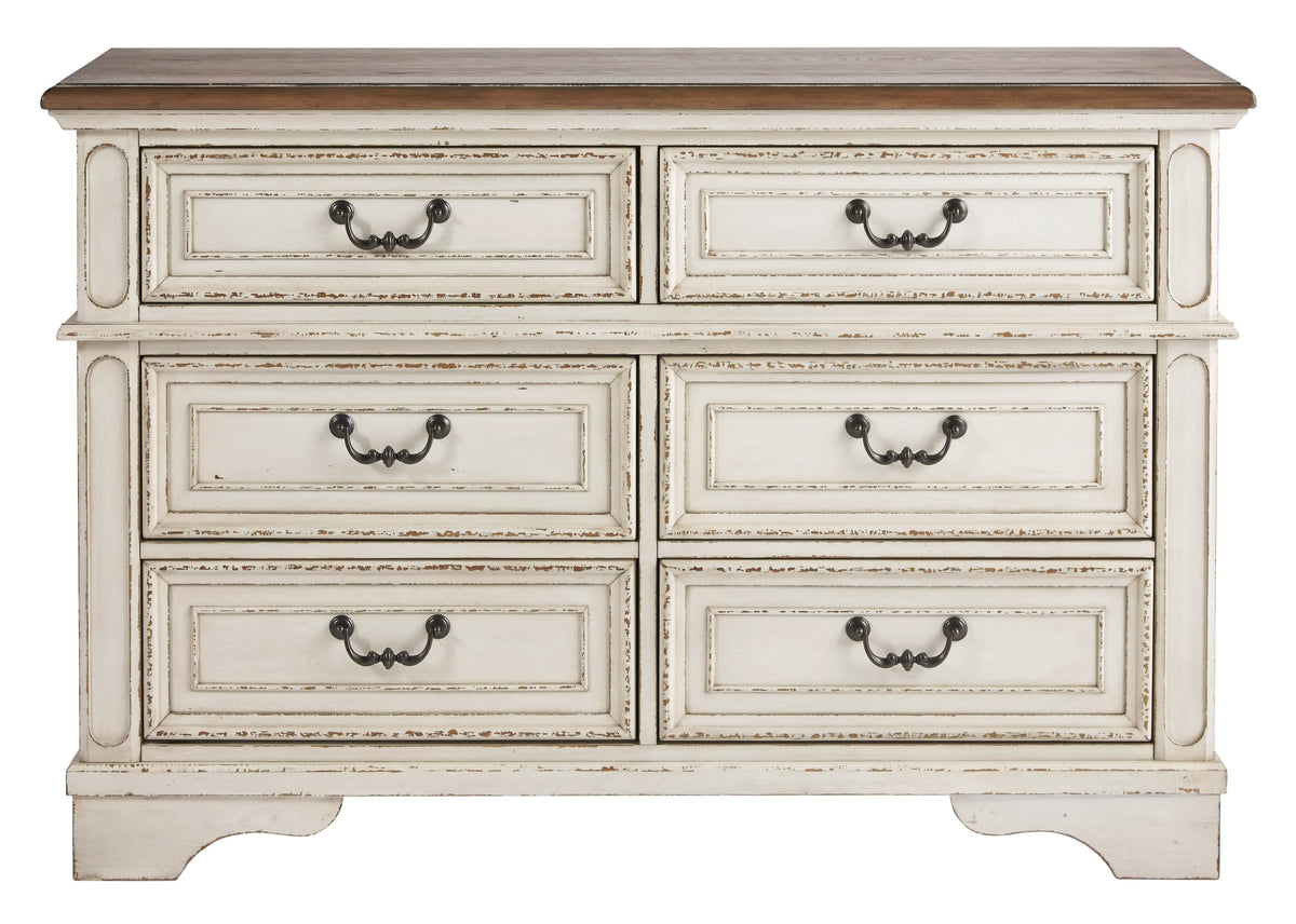 Realyn 6-Drawer Dresser
