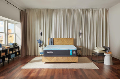 TEMPUR-LuxeBreeze Medium Hybrid Mattress Twin XL