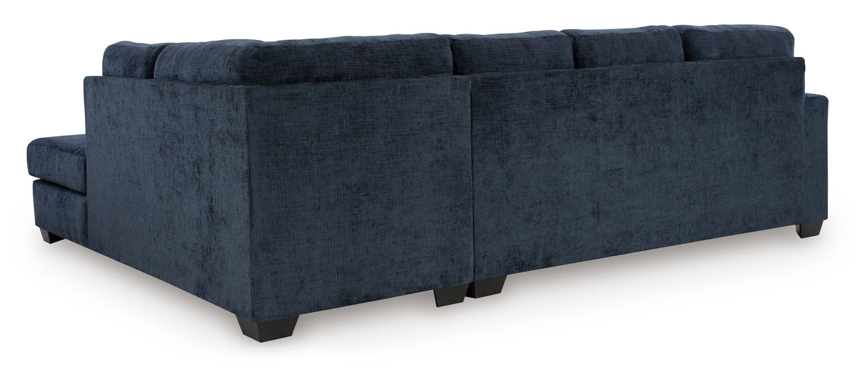 Aviemore 2-Piece Right-Facing Sectional with Chaise