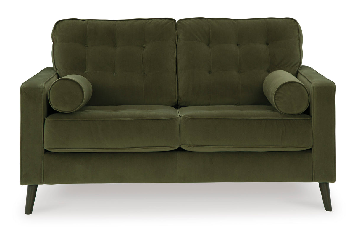 Reveon Lakes Loveseat