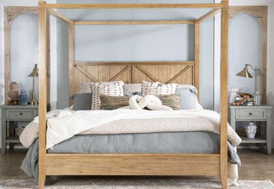 Trisha Yearwood XXX's & OOO's King Canopy Bed - alternate view