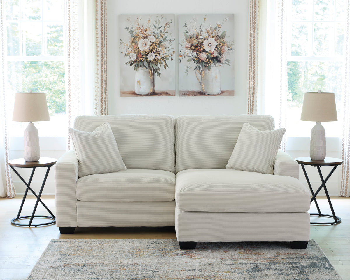 Amesley Sofa Chaise
