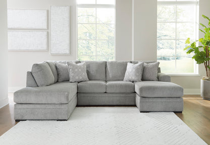 Ashley Casselbury 2-Piece Sectional with Chaise