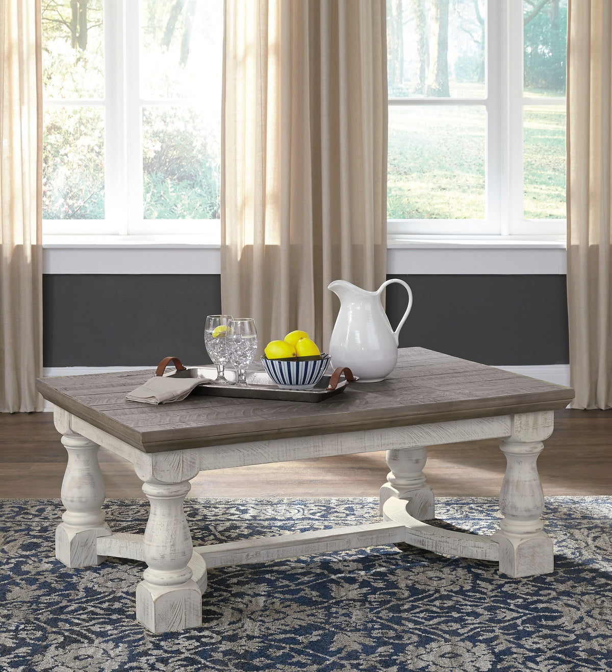 Havalance Rectangular Cocktail Table