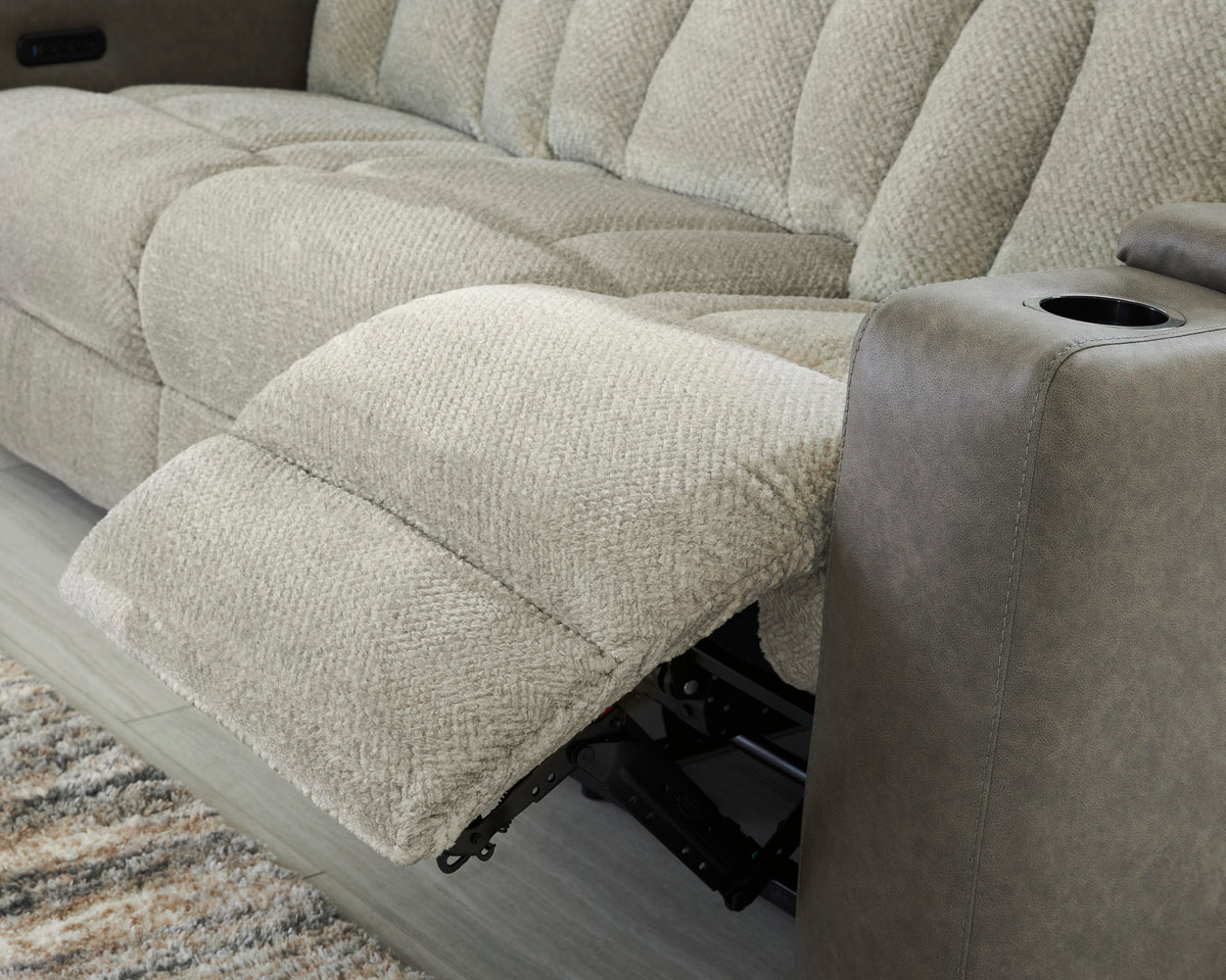 Stately Check Power Reclining Console Loveseat