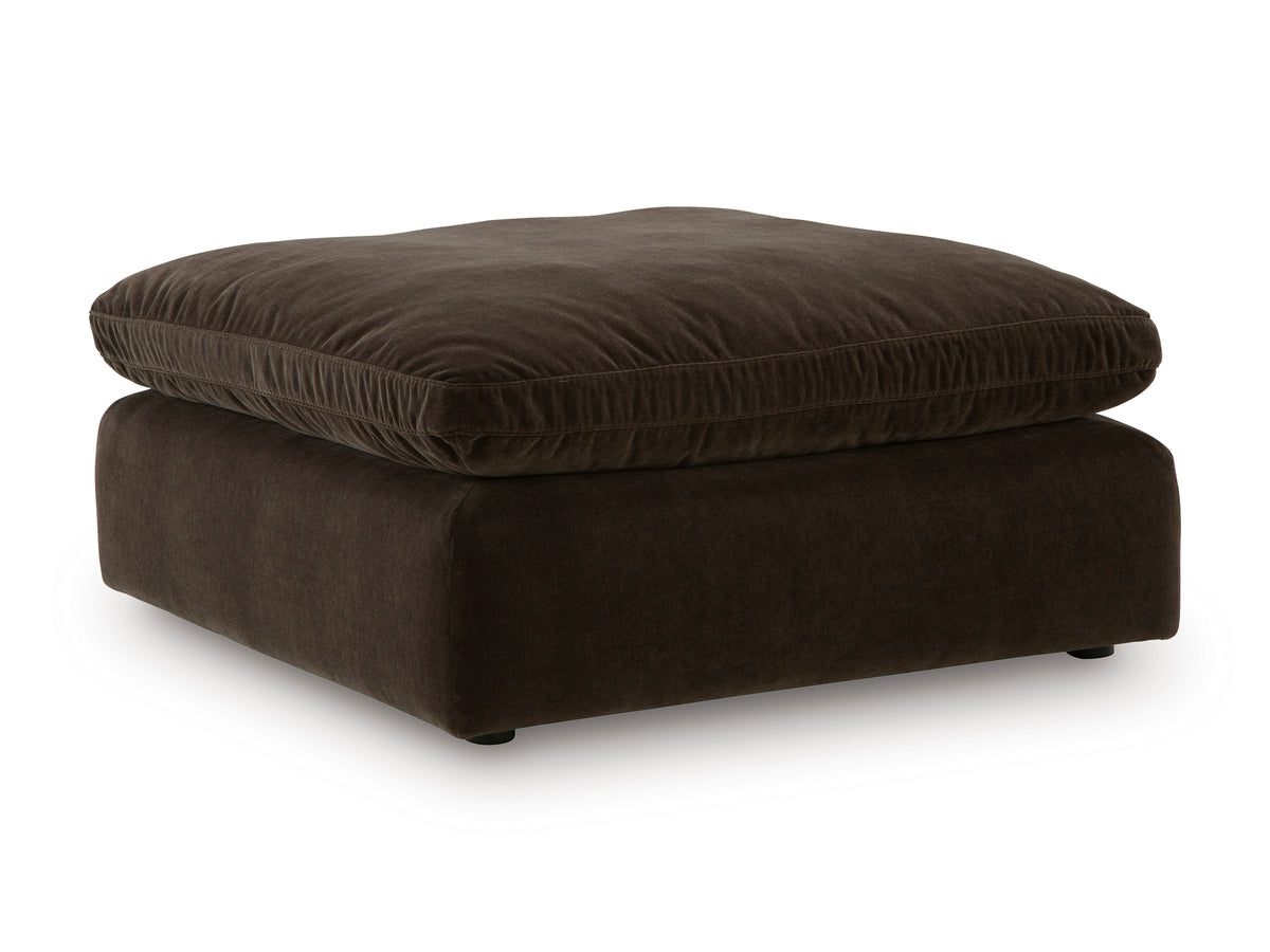 Maxton Heights Oversized Accent Ottoman