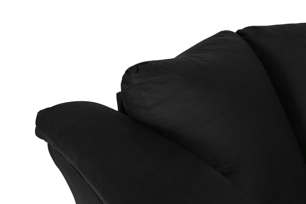 Darcy Loveseat