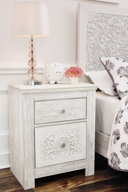Ashley Paxberry 25" 2 Drawer Charging Nightstand