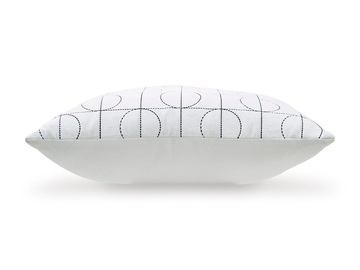 Kydner Pillow (Set of 4)