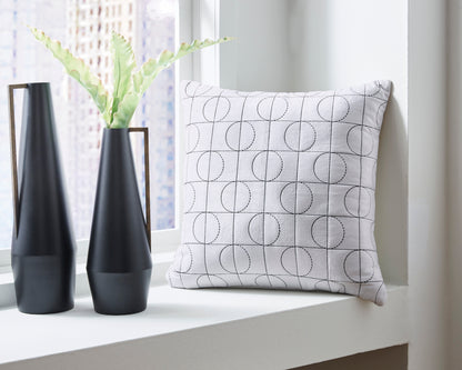Kydner Pillow (Set of 4)