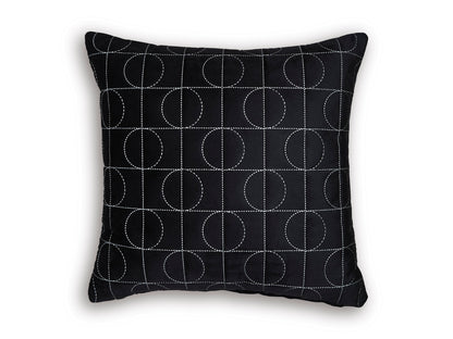 Kydner Pillow (Set of 4) Black