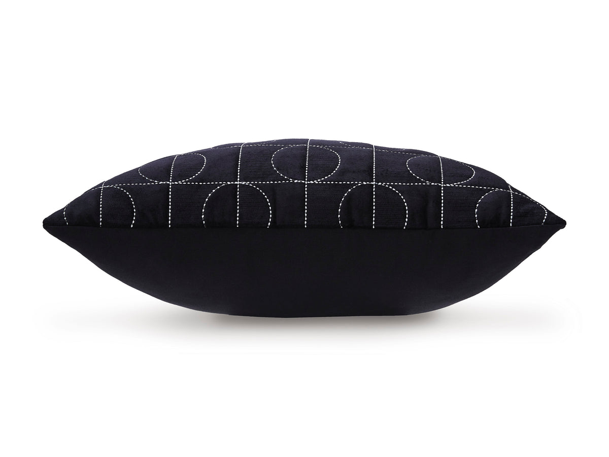 Kydner Pillow (Set of 4)