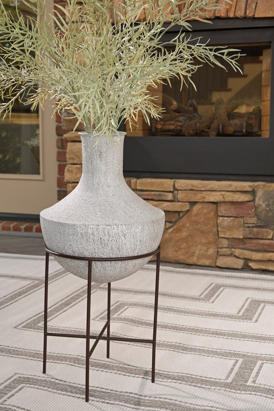 Ashley Estonbank Vase - alternate view