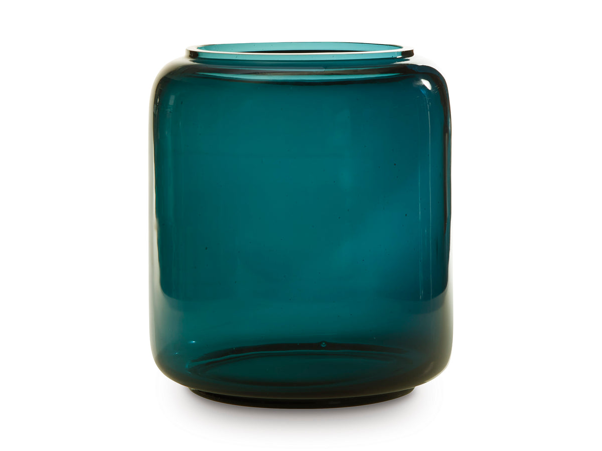 Inisland Vase 8"