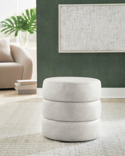 Ashley Ummi Swivel Accent Ottoman