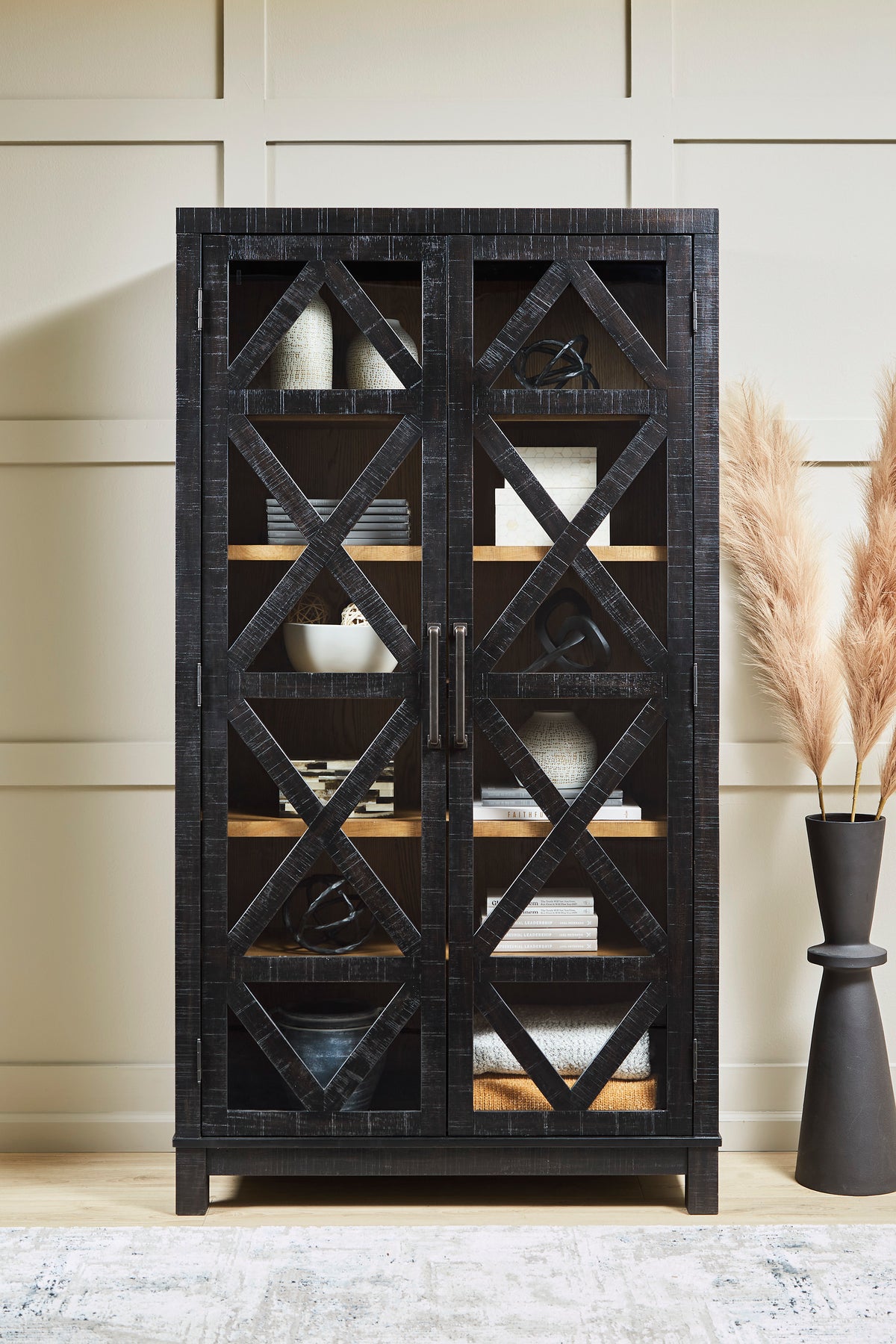 Christop Accent Cabinet