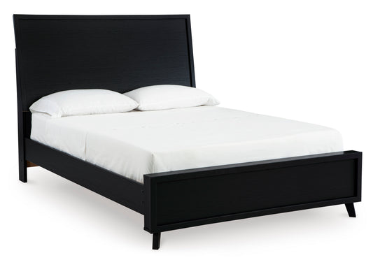 Ashley Danziar Panel Bed with Framed Panel Footboard Queen - alternate view