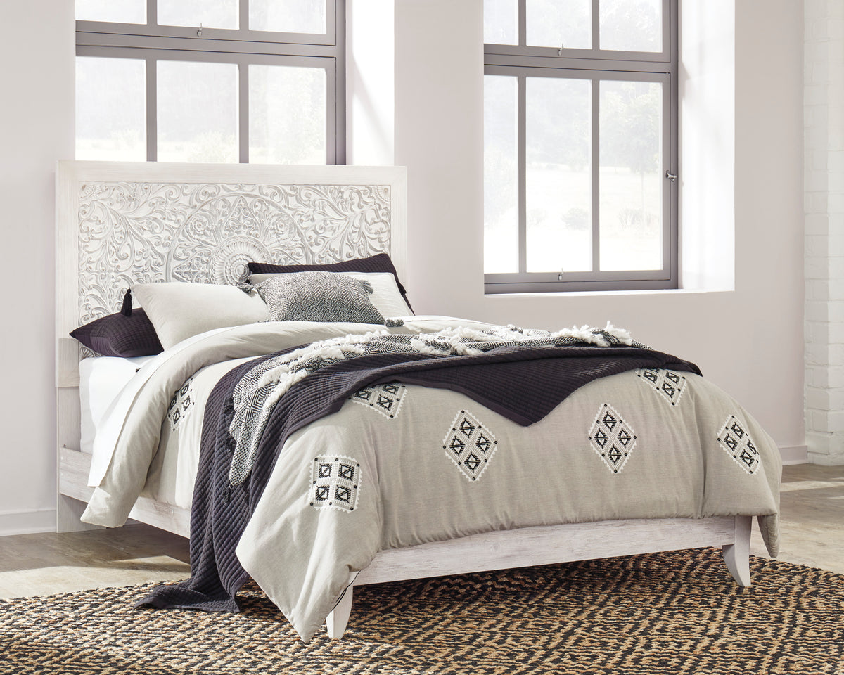 Paxberry Panel Bed