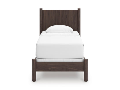 Cadmori Panel Bed