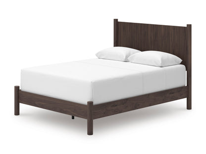 Cadmori Panel Bed