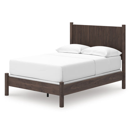 Cadmori Panel Bed