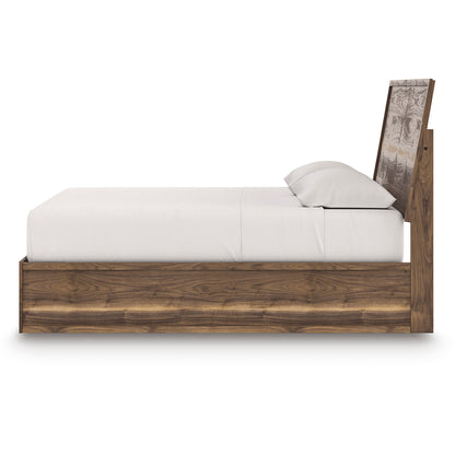 Zadilyn Panel Bed