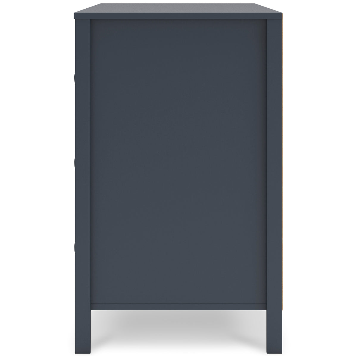 Simmenfort Dresser