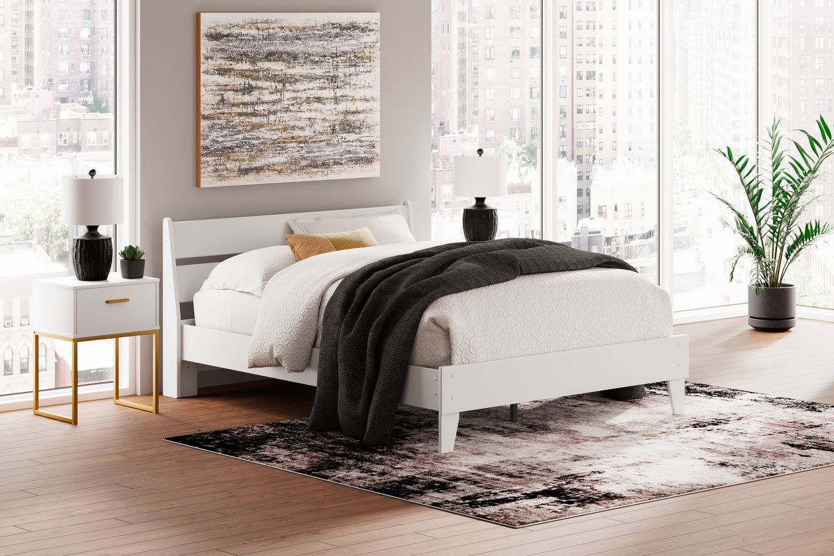 Socalle Panel Platform Bed
