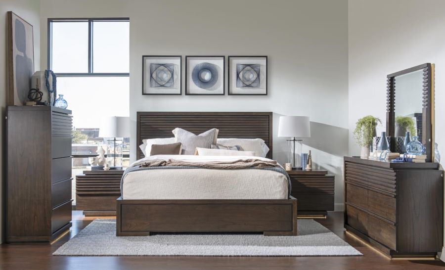 Layton Bed