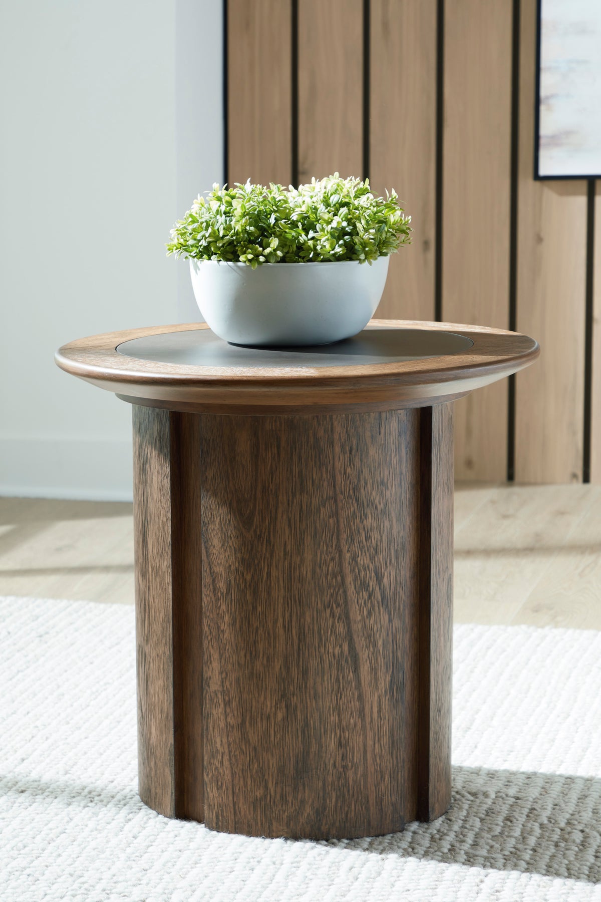 Ashley Dontayne Round End Table