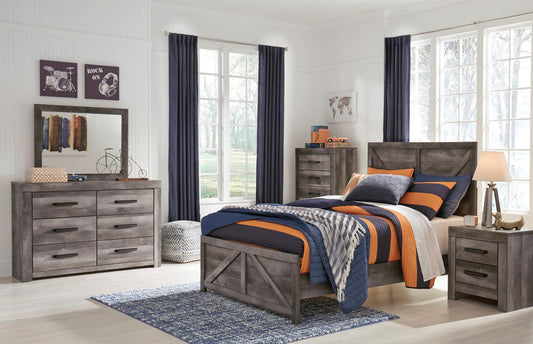 Wynnlow Crossbuck Panel Bed - alternate view