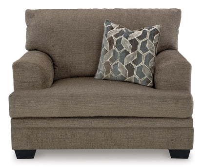 Stonemeade Oversized Chair Nutmeg