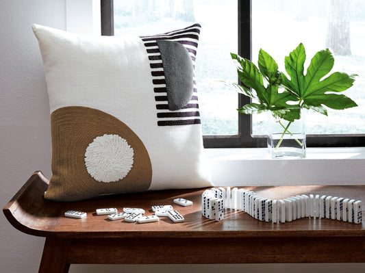 Longsum Pillow - alternate view