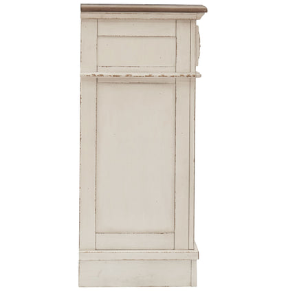 Realyn 7-Drawer Dresser