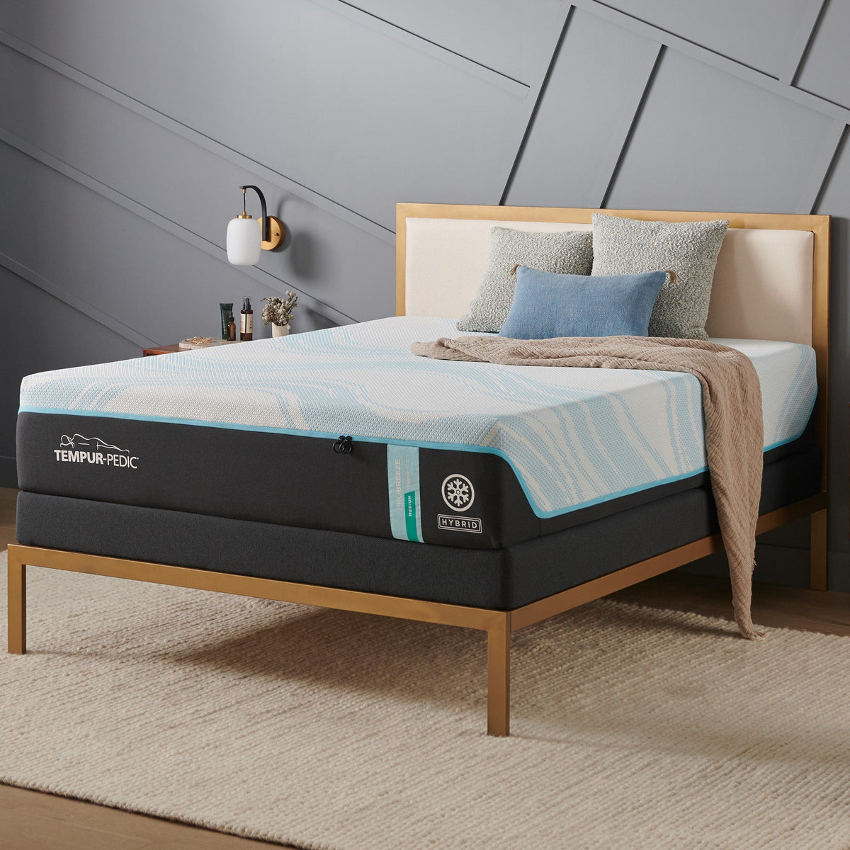 Tempur-Pedic ProBreeze Medium Hybrid Mattress California King